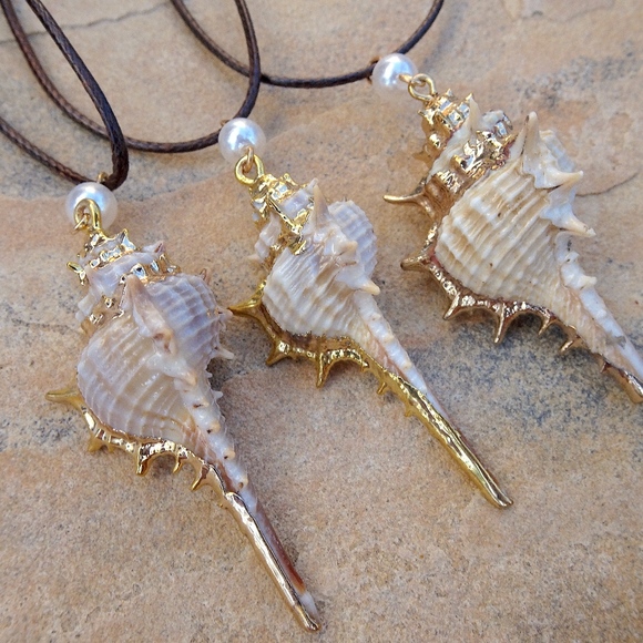 Long Boho Beach Gold Dipped Shell & Pearl Necklace - Picture 3 of 7